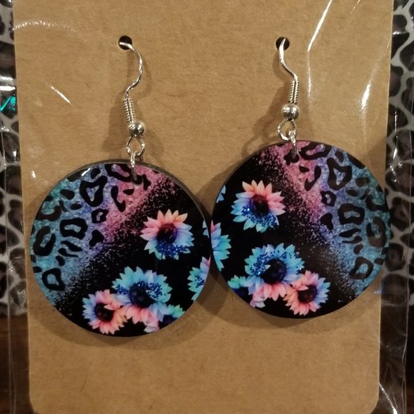 5 for $15 Beautiful Handmade Round Earrings - Picture 1 of 2